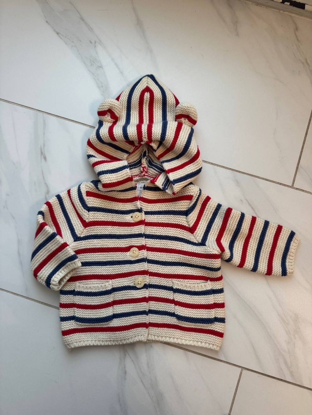 Baby gap sweater 0 to 3 month stripes